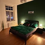 2 Raum Wohnung Direkt Am Suedring